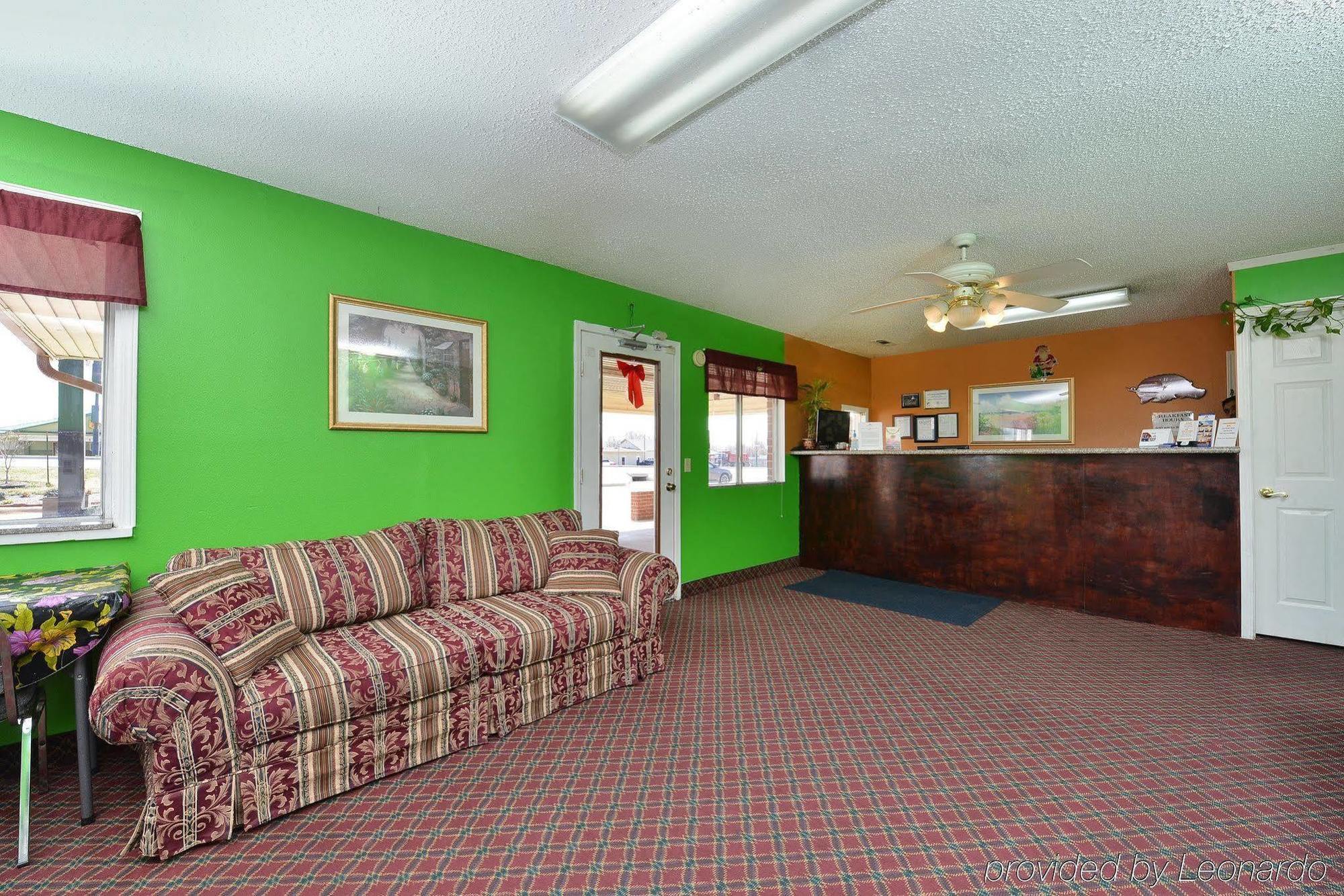 Americas Best Value Inn And Suites Siloam Springs Exterior photo